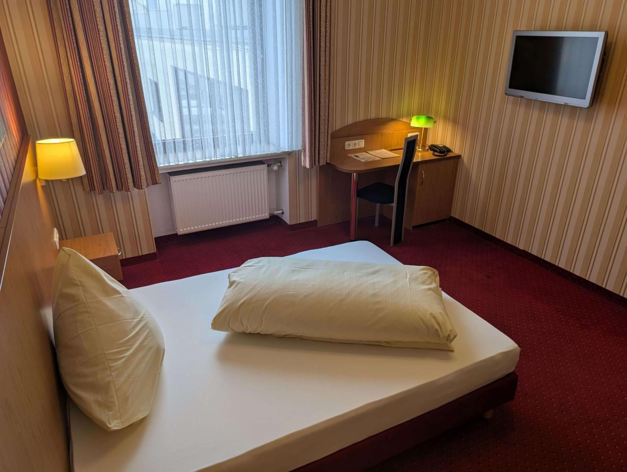 Stadthotel Augsburg Eksteriør billede
