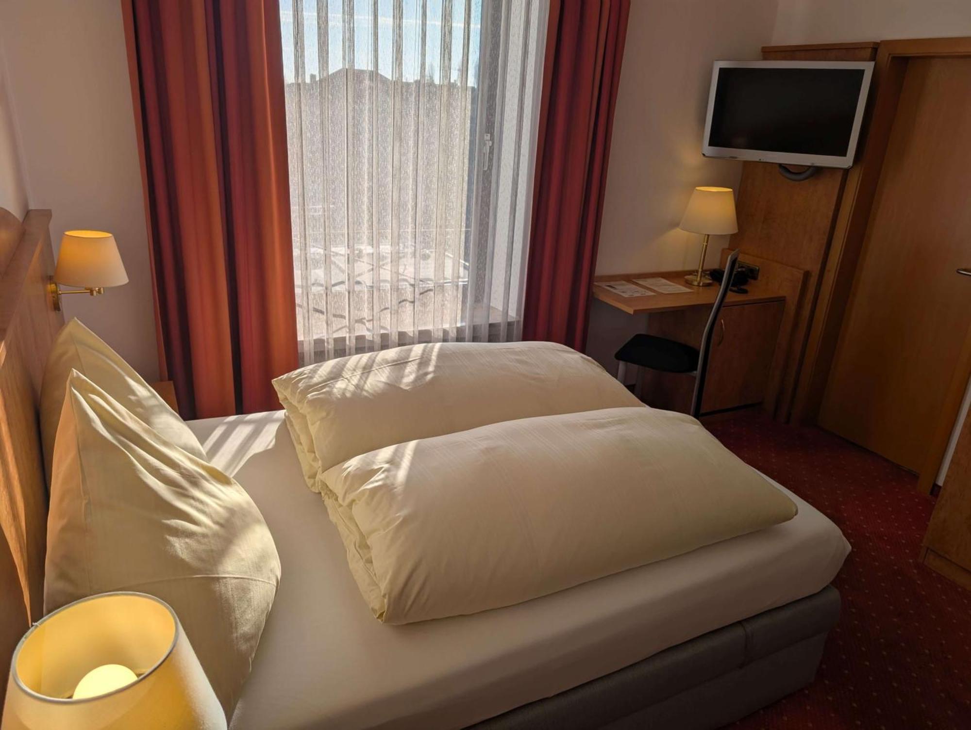 Stadthotel Augsburg Eksteriør billede