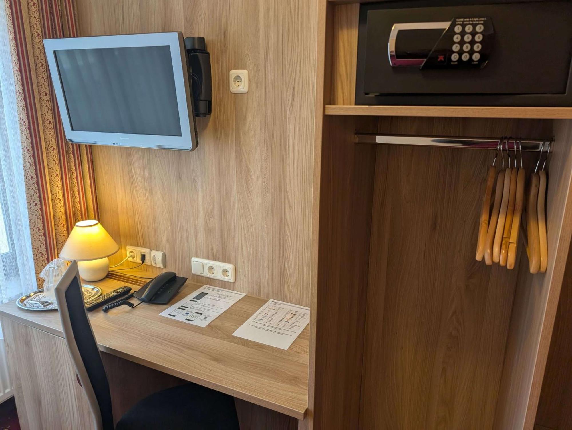 Stadthotel Augsburg Eksteriør billede
